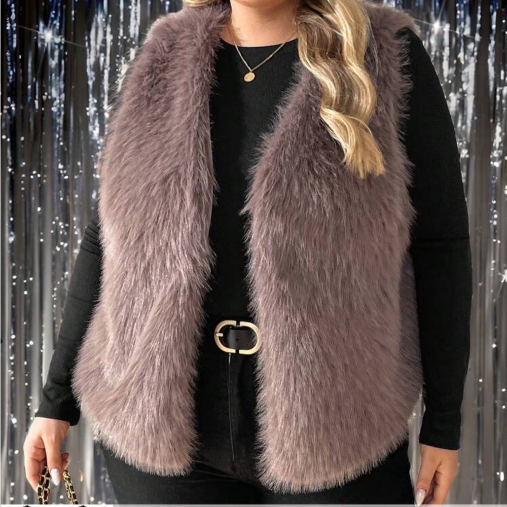 SHEIN FIT+ FAUX FUR VEST 32/34W Chinese 8x fits torrid size 6